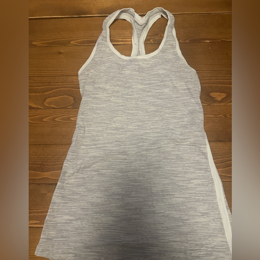 Lululemon racer back workout top